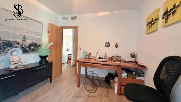 Piso en calle Montnegre