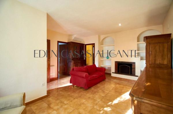 Chalet adosado en calle Vila Joiosa