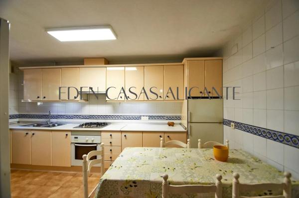 Chalet adosado en calle Vila Joiosa