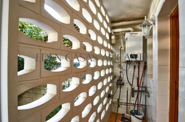 Chalet adosado en calle Vila Joiosa