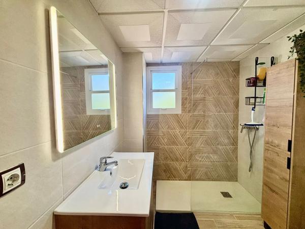 Piso en calle Montnegre, 14