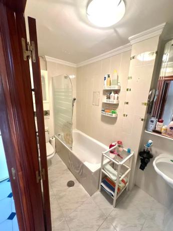 Piso en calle el Pinós