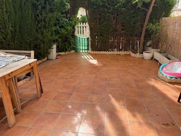 Dúplex en calle de Gastón Castelló