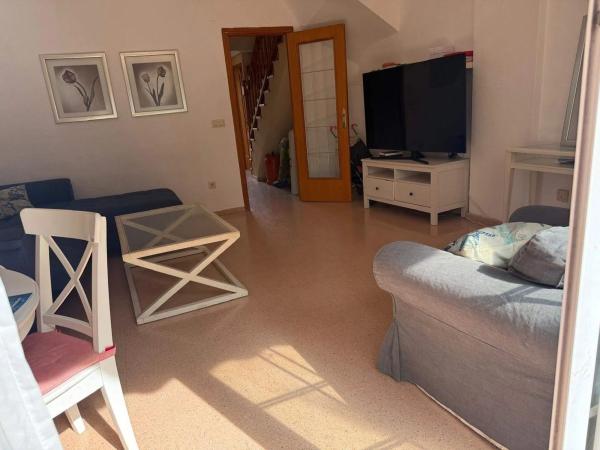 Dúplex en calle de Gastón Castelló