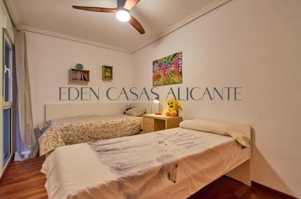 Dúplex en calle de Vicente Payà, 2