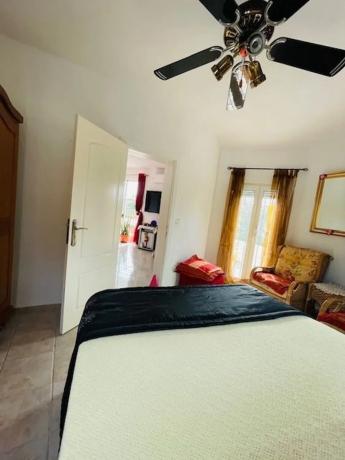 Casa independiente en calle de Gales