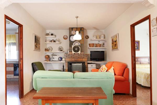 Casa independiente en calle Ibi