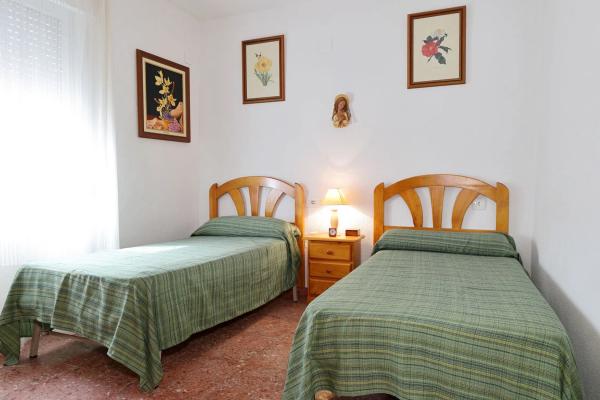 Casa independiente en calle Ibi