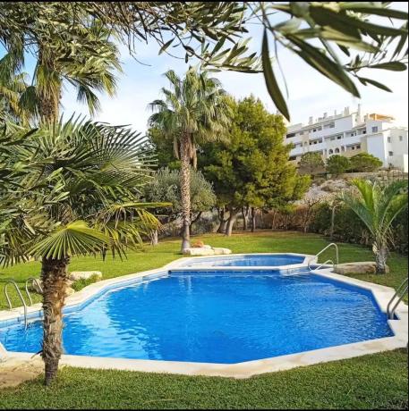 Piso en calle de la Nit, 1