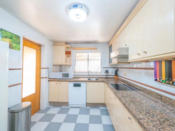 Casa independiente en calle Mig Jorn