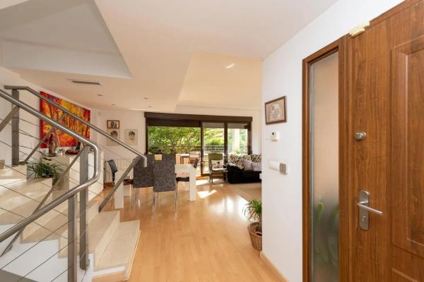 Chalet pareado en calle de la Sardina