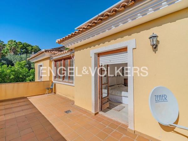 Casa independiente en calle de la Boira