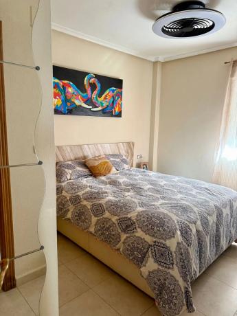 Chalet pareado en calle Algeps, 3