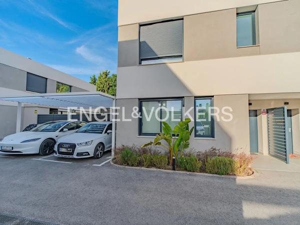 Chalet pareado en calle Alcalde Paco Seva, 3