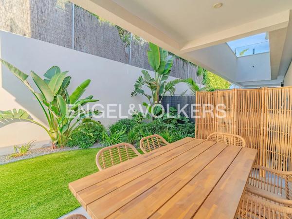 Chalet pareado en calle Alcalde Paco Seva, 3