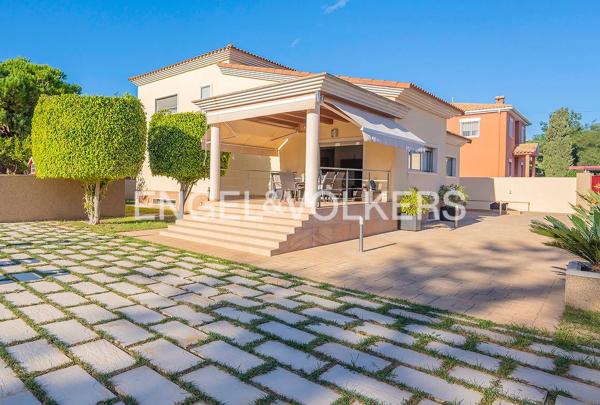 Casa independiente en font