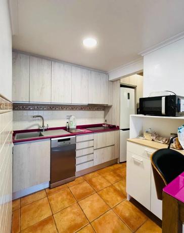 Chalet adosado en avenida de Creuetes