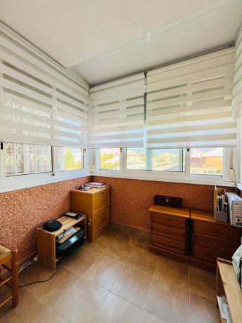 Chalet adosado en avenida de Creuetes