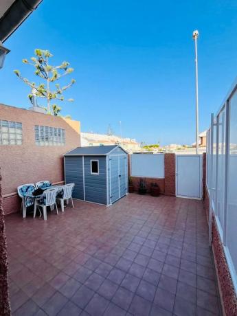 Chalet adosado en avenida de Creuetes