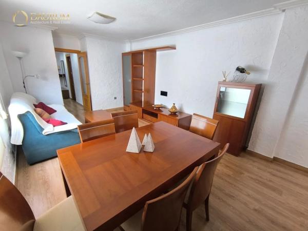 Piso en calle Calderón de la Barca