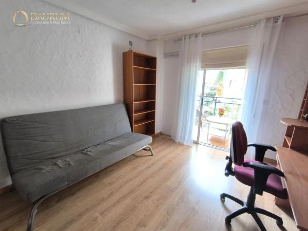 Piso en calle Calderón de la Barca