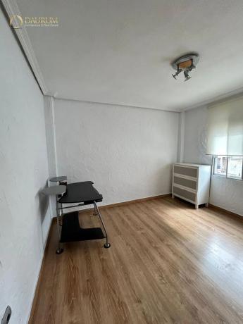 Piso en calle Calderón de la Barca