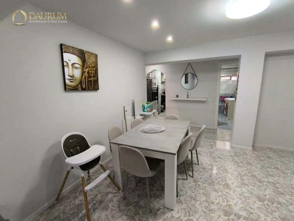 Piso en calle Colonia Santa Isabel