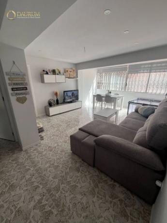 Piso en calle Colonia Santa Isabel