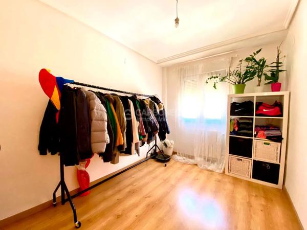 Piso en alameda Camilo Sesto