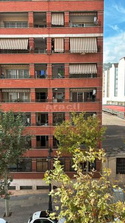 Piso en calle Juan Gil Albert