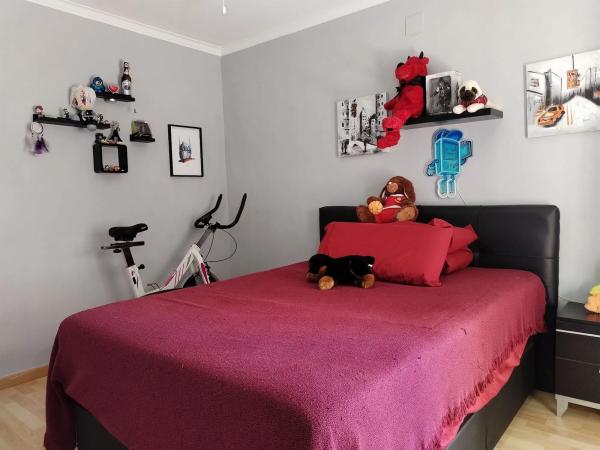 Piso en Barri Zona Nord