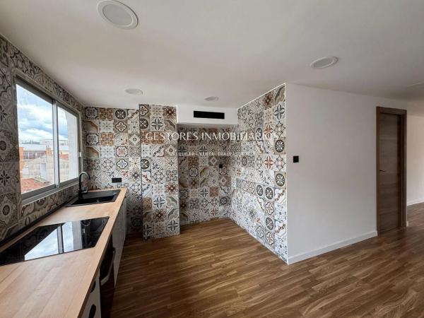 Ático en calle Santa Rosa