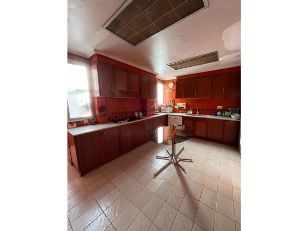 Piso en alameda Camilo Sesto