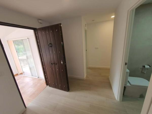 Casa independiente en via Sense Nom