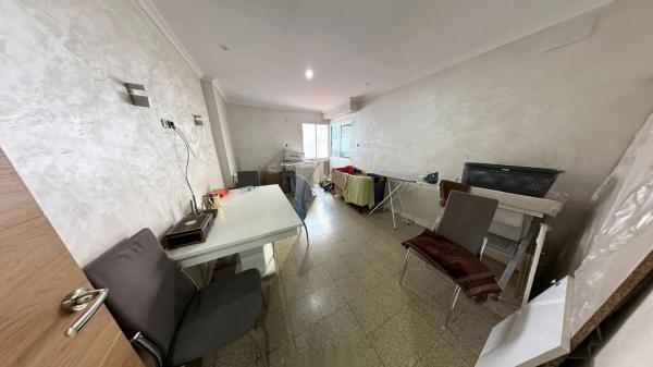 Piso en calle Pintor Cabrera