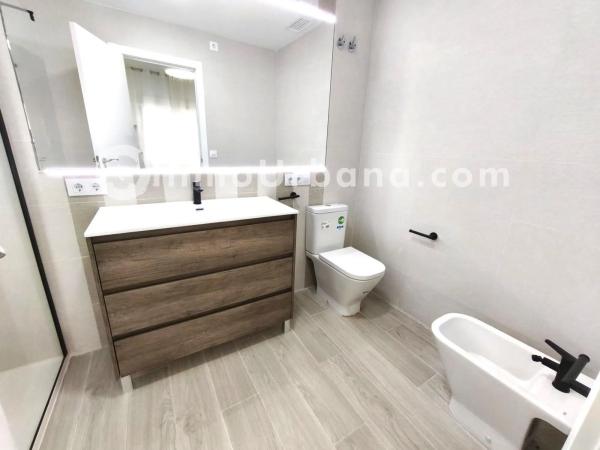 Casa independiente en via Sense Nom