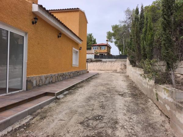 Casa independiente en Ur Terol f, 166