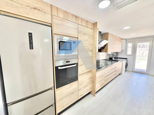 Casa independiente en via Sense Nom