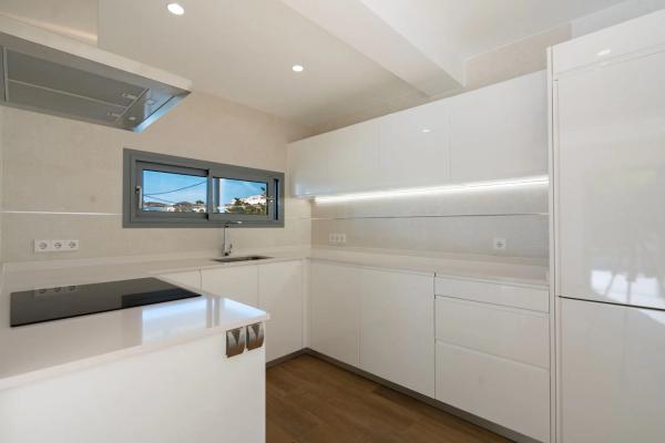 Casa independiente en calle del Lliri