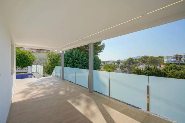 Casa independiente en calle del Lliri