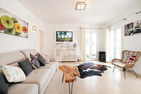Chalet en Cala Advocat - Baladrar