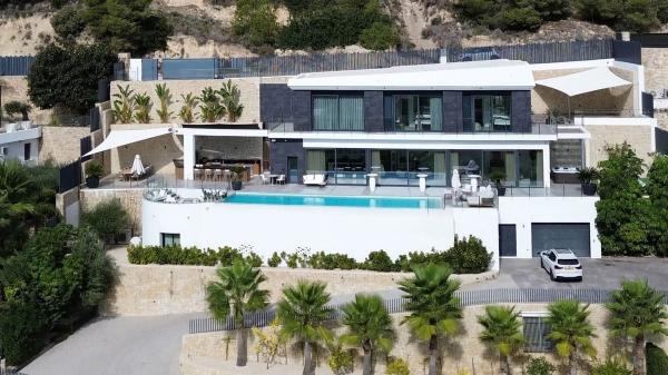 Casa independiente en calle de la Morera