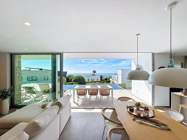 Casa independiente en calle Magnolias