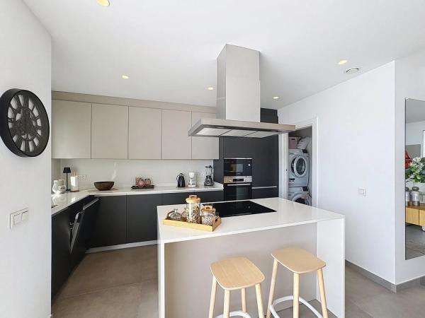 Casa independiente en calle Magnolias