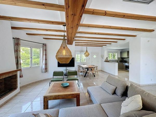 Casa independiente en Zona Encinas