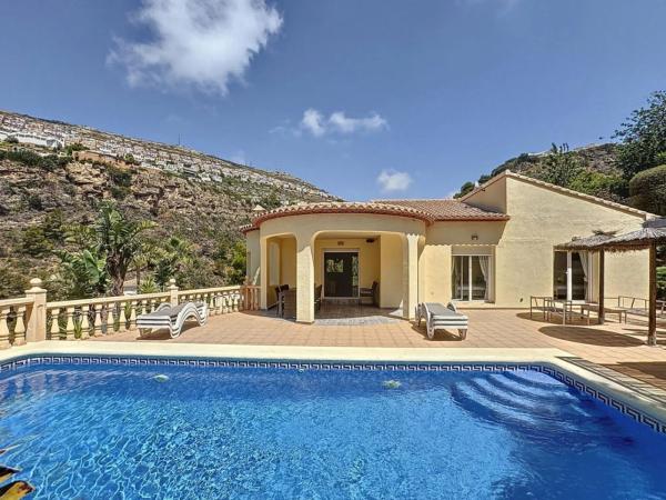 Casa independiente en Zona Encinas