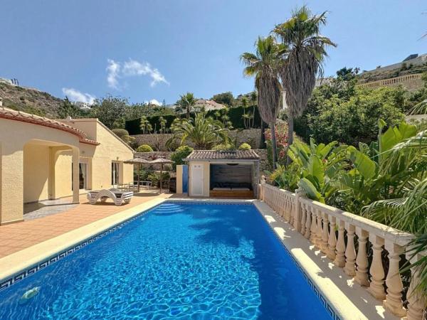 Casa independiente en Zona Encinas