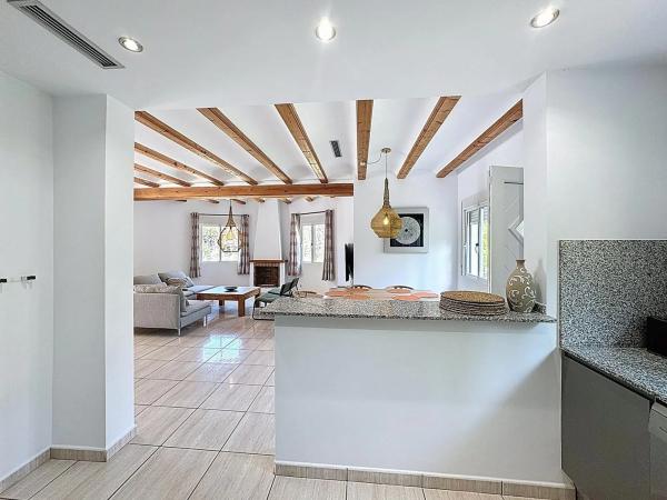 Casa independiente en Zona Encinas