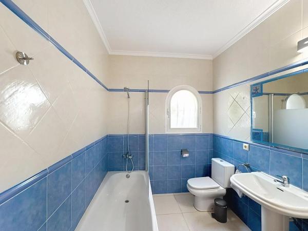 Casa independiente en calle Olivos