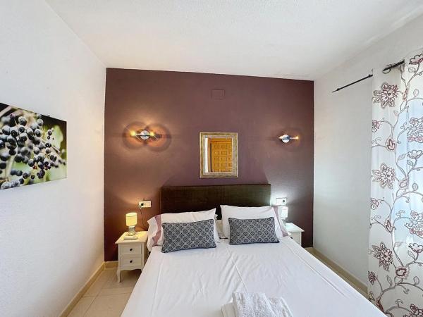 Casa independiente en calle Olivos